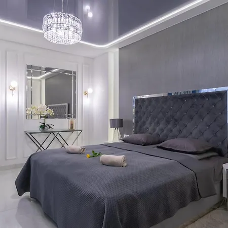 Apartment Granaria Premium Chmielna Park *